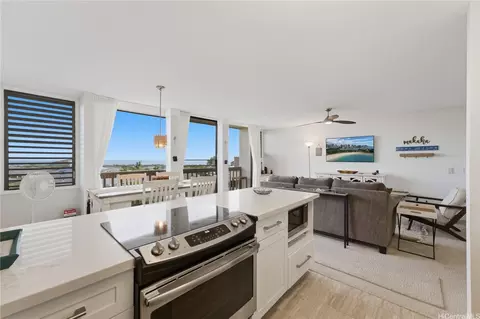 84-664 Ala Mahiku St #195B, Waianae, HI 96792