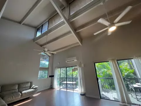 1487 Hiikala Pl #28, Honolulu, HI 96816