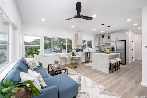 84-1036 Farrington Hwy #B, Waianae, HI 96792