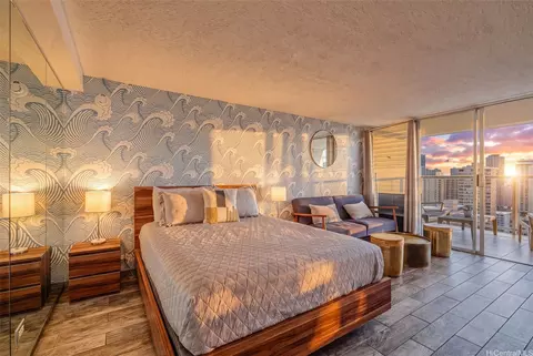 445 Seaside Ave #2906, Honolulu, HI 96815