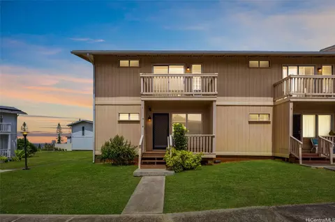 98-889 Kaonohi St #76, Aiea, HI 96701