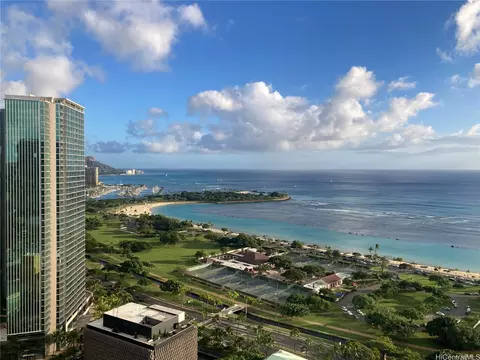 1108 Auahi St #2906, Honolulu, HI 96814