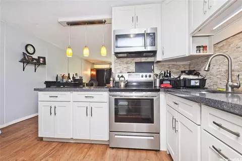 95-2048 Waikalani Pl #D101, Mililani, HI 96789
