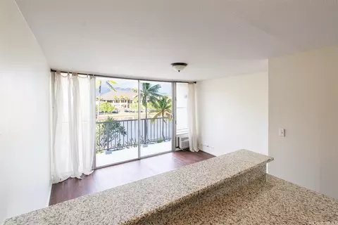 2509 Ala Wai Blvd #301, Honolulu, HI 96815