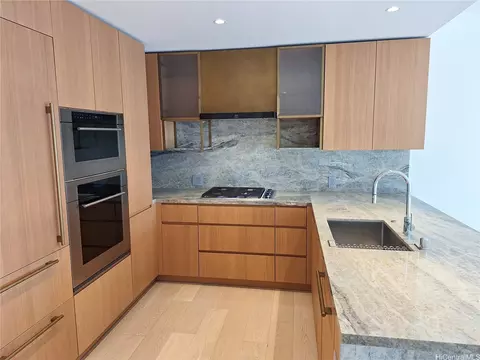 1100 Ala Moana Blvd #1007, Honolulu, HI 96814