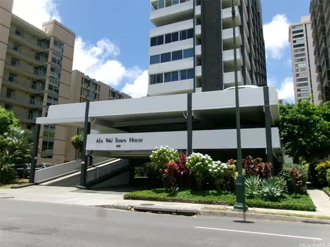 2421 Ala Wai Blvd #803, Honolulu, HI 96815