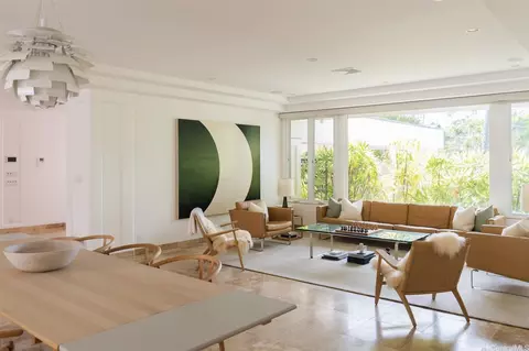 4714 Kahala Ave, Honolulu, HI 96816