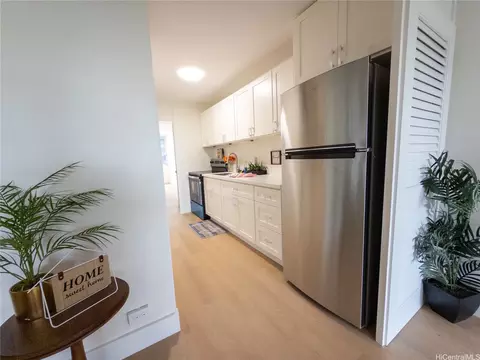 425 Ena Rd #607C, Honolulu, HI 96815