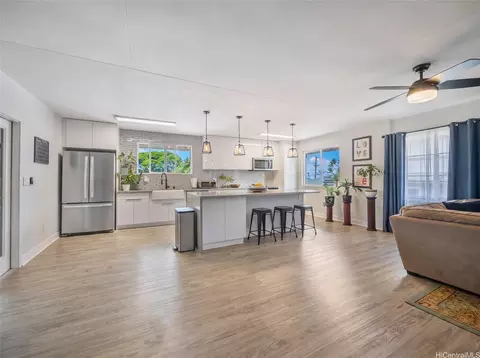 71 Kawananakoa Pl, Honolulu, HI 96817