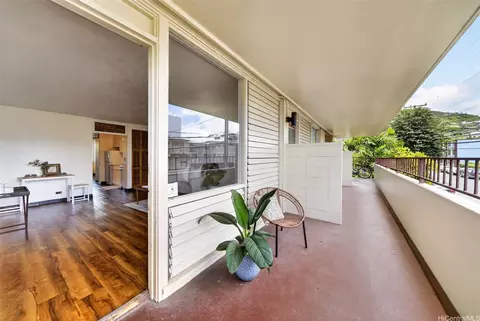 1710 Makiki St #302, Honolulu, HI 96822