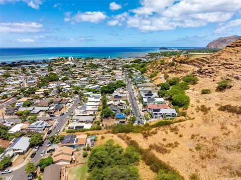 86-285 Kawili St, Waianae, HI 96792
