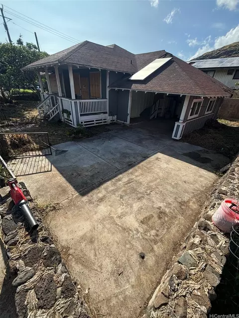 87-206 Halemaluhia Pl, Waianae, HI 96792