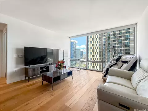 1001 Queen St #2505, Honolulu, HI 96814