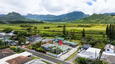 739 Kahoa Dr, Kailua, HI 96734