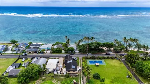 53-498 Kamehameha Hwy, Hauula, HI 96717