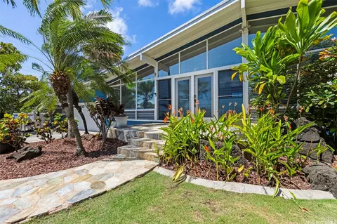 361 Iliaina St, Kailua, HI 96734