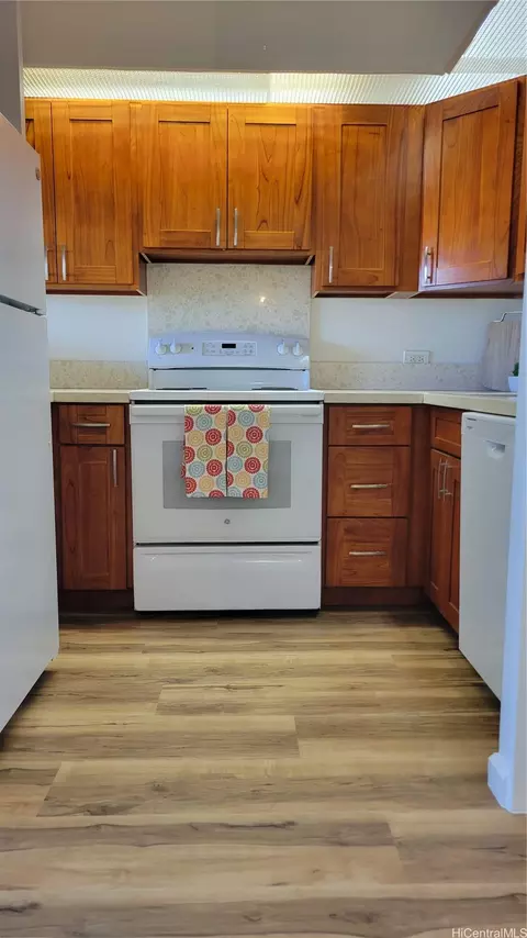2333 Kapiolani Blvd #1312, Honolulu, HI 96826