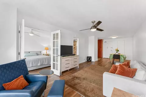 1610 Kanunu St #1104, Honolulu, HI 96814