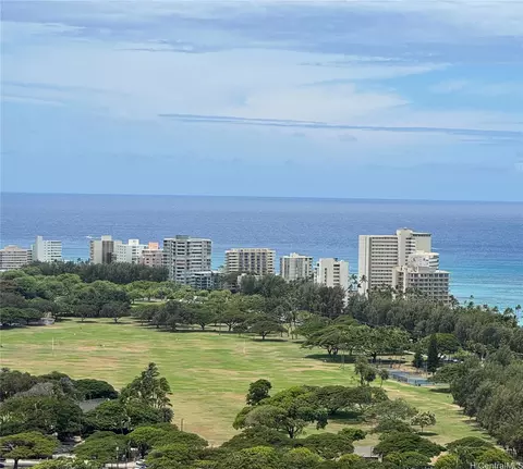 2600 Pualani Way #3504, Honolulu, HI 96815