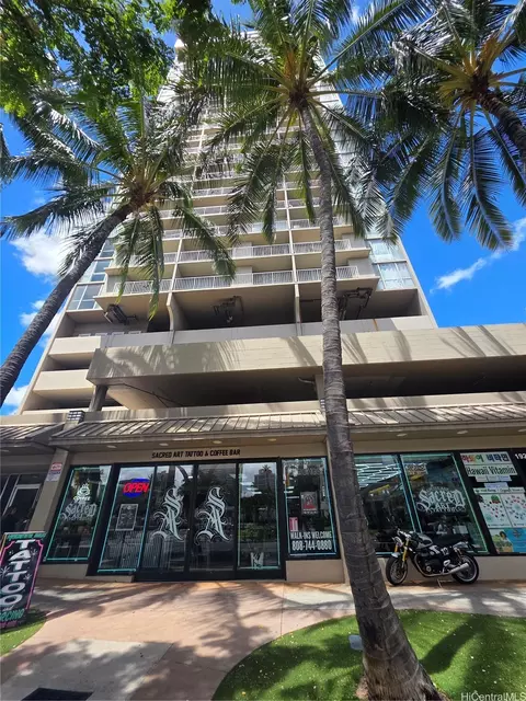 1925 Kalakaua Ave #1004, Honolulu, HI 96815