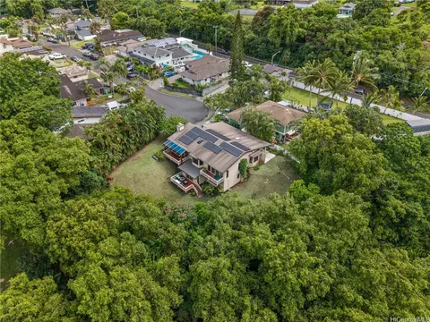 46-393 Nahewai Sts, Kaneohe, HI 96744