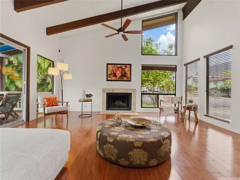 46-393 Nahewai St, Kaneohe, HI 96744