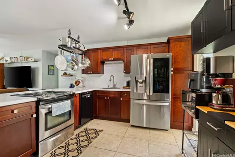 95-2044 Waikalani Pl #C203, Mililani, HI 96789
