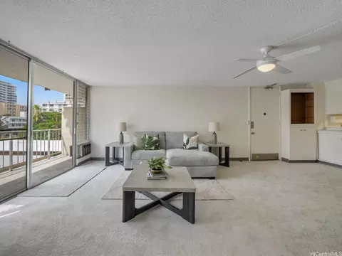 222 Liliuokalani Ave #404, Honolulu, HI 96815