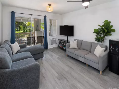 94-201 Lumiaina Pl #201, Waipahu, HI 96797
