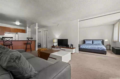 1255 Nuuanu Ave #1913, Honolulu, HI 96817