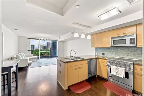 1837 Kalakaua Ave #1202, Honolulu, HI 96815
