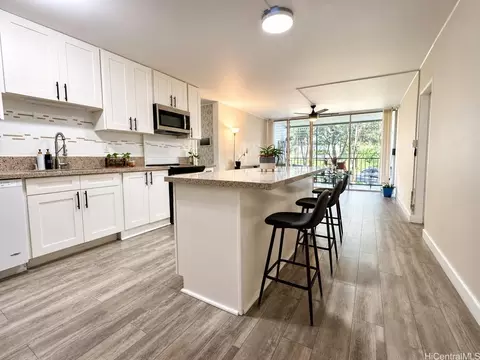 95-273 Waikalani Dr #D306, Mililani, HI 96789
