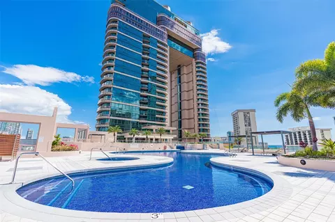 1888 Kalakaua Ave #2005, Honolulu, HI 96815