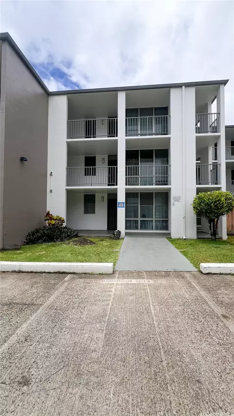 45-691 Kamehameha Hwy #208, Kaneohe, HI 96744