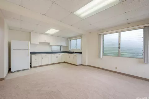 98-1383 Akaaka St, Aiea, HI 96701