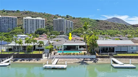 656 Kumukahi Pl, Honolulu, HI 96825