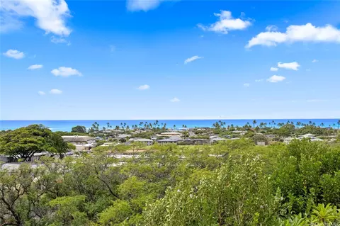 View/Area - 204 B Hao St, Honolulu, HI 96821 photo 2 of 5