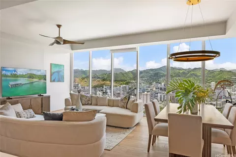 888 Kapiolani Blvd #4501, Honolulu, HI 96813