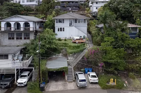 2158 Makanani Dr, Honolulu, HI 96817