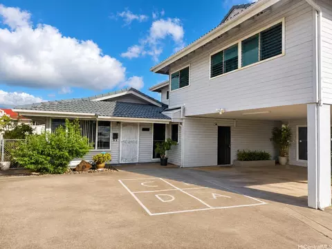 1541 Kalauipo St, Pearl City, HI 96782
