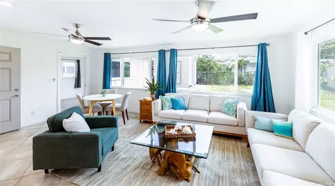 1096 Liku St, Kailua, HI 96734