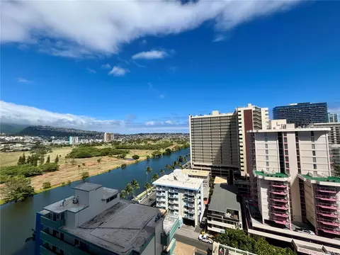 445 Seaside Ave #1815, Honolulu, HI 96815