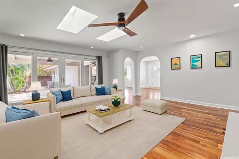 138 Kailuana Pl, Kailua, HI 96734