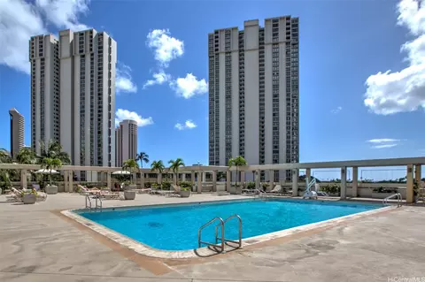 410 Atkinson Dr #2327, Honolulu, HI 96814