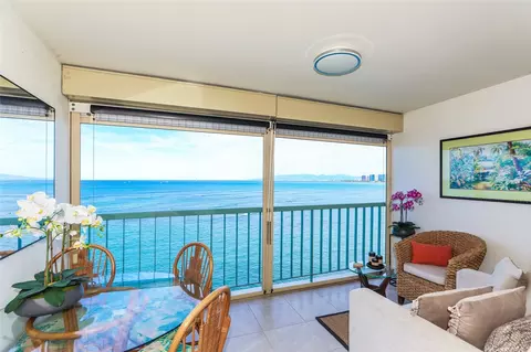 2877 Kalakaua Ave #502, Honolulu, HI 96815