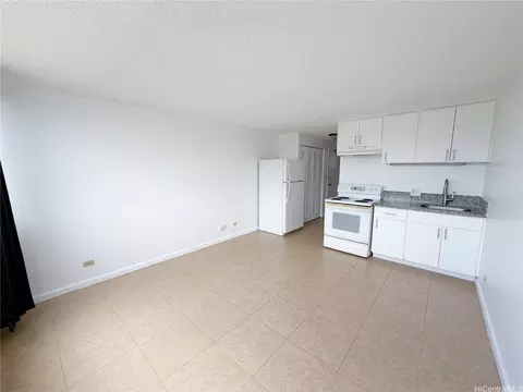 2211 Ala Wai Blvd #1708, Honolulu, HI 96815