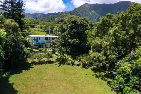 47-337 Mahakea Rd, Kaneohe, HI 96744