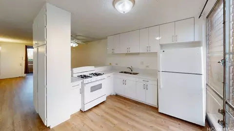 98-080 Uao Pl #B5, Aiea, HI 96701