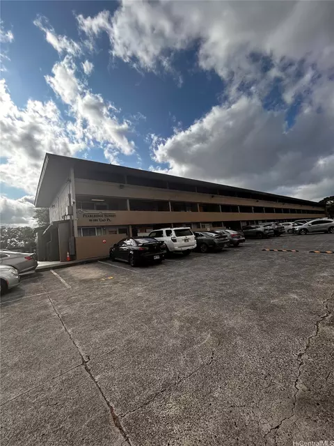 98-080 Uao Pl #B5, Aiea, HI 96701