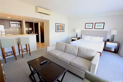 1777 Ala Moana Blvd #2517, Honolulu, HI 96815